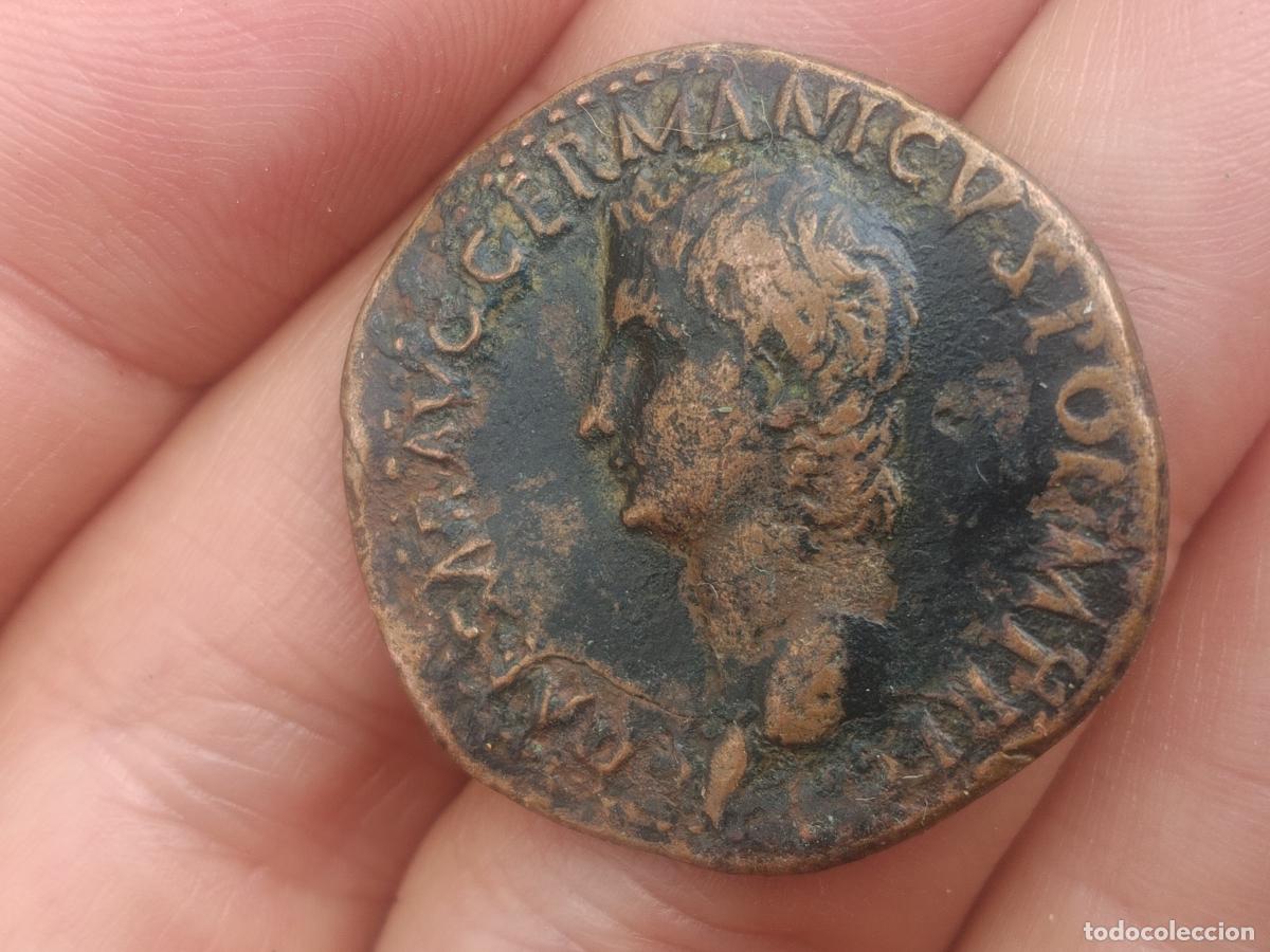 Monedas Imperio romano: Muy buen as de Cal&iacute;gula, VESTA