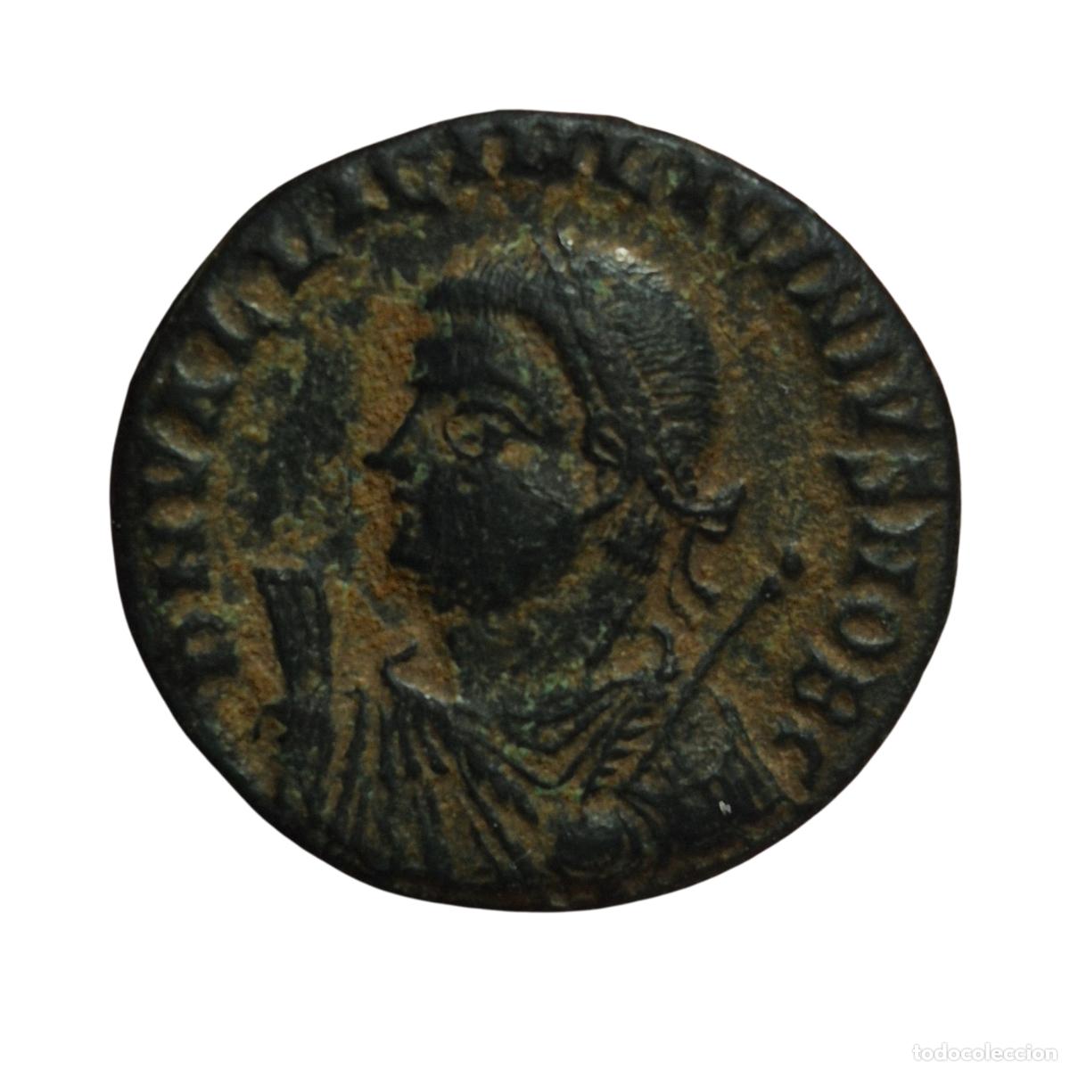 Monedas Imperio romano: NT/ FOLLIS LICINIO II CETRO Y MAPA (A1957)