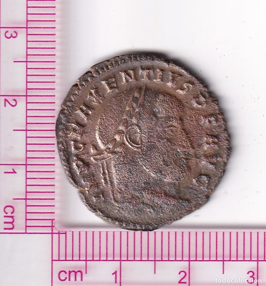 Monedas Imperio romano: CRE2404 MONEDA ROMANA NUMMUS MAJENCIO ROMA Y TEMPLO 308-311
