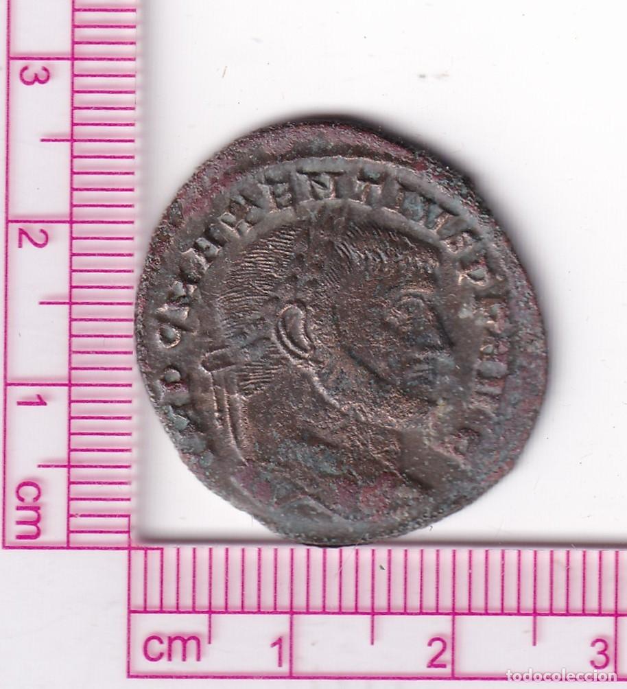 Monedas Imperio romano: CRE2465 MONEDA ROMANA NUMMUS MAJENCIO ROMA Y TEMPLO 307-308