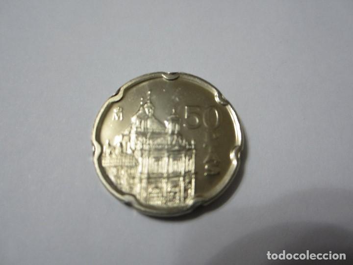 Monedas Juan Carlos I: Moneda de 50 pesetas de 1995 SIN CIRCULAR - Foto 2