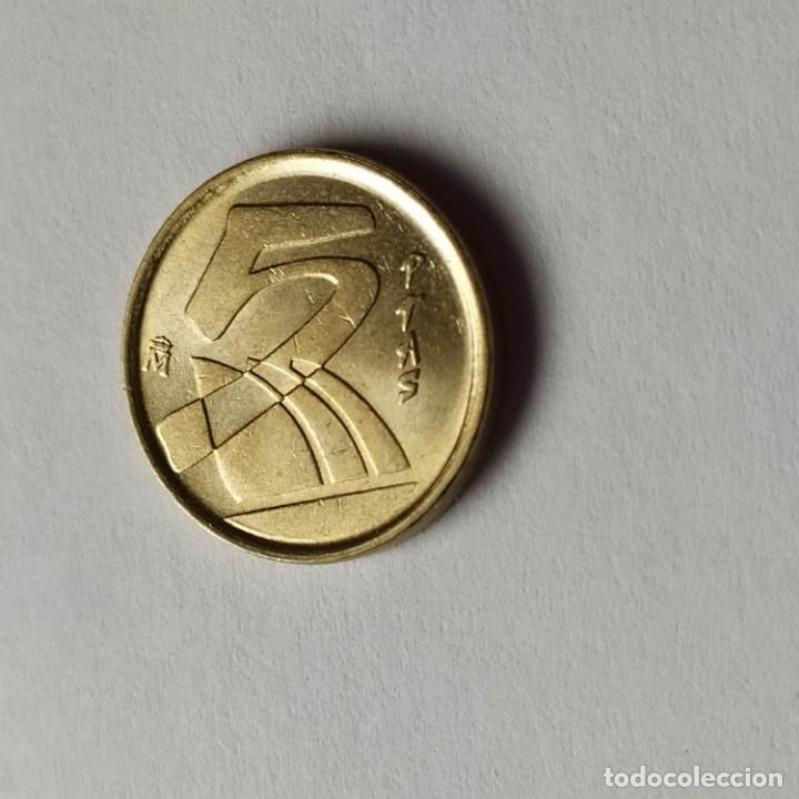 Monedas Juan Carlos I: ## 5 Pesetas 2000 - Sin Circular ## - Foto 2
