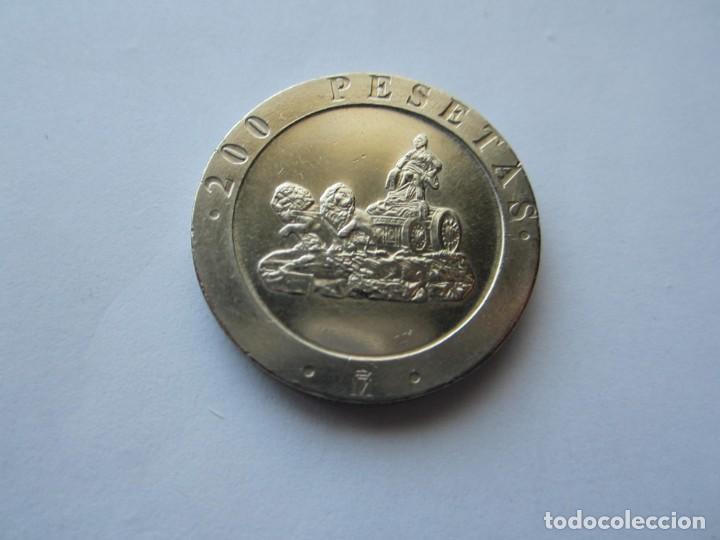 Monedas Juan Carlos I: MONEDA DE 200 PESETAS DE 1990 - Foto 2