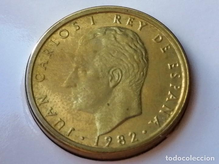 Monedas Juan Carlos I: 100 pesetas. 1982. Prueba numism&aacute;tica FNMT. PROOF. - Foto 2