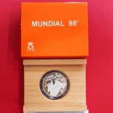 Monedas Juan Carlos I: MONEDA CONMEMORATIVA ESPAÑA 1000 PESETAS MUNDIAL 98' PLATA LEY 925. Lote 401328459