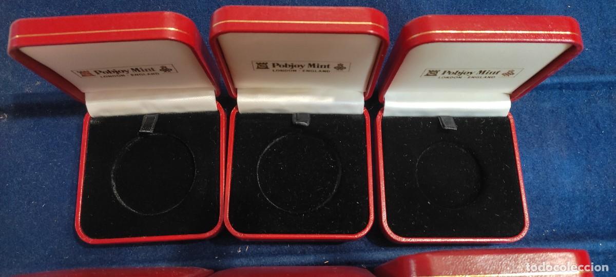 Monedas Juan Carlos I: 5 CAJAS VACIAS PARA MONEDAS O MEDALLAS