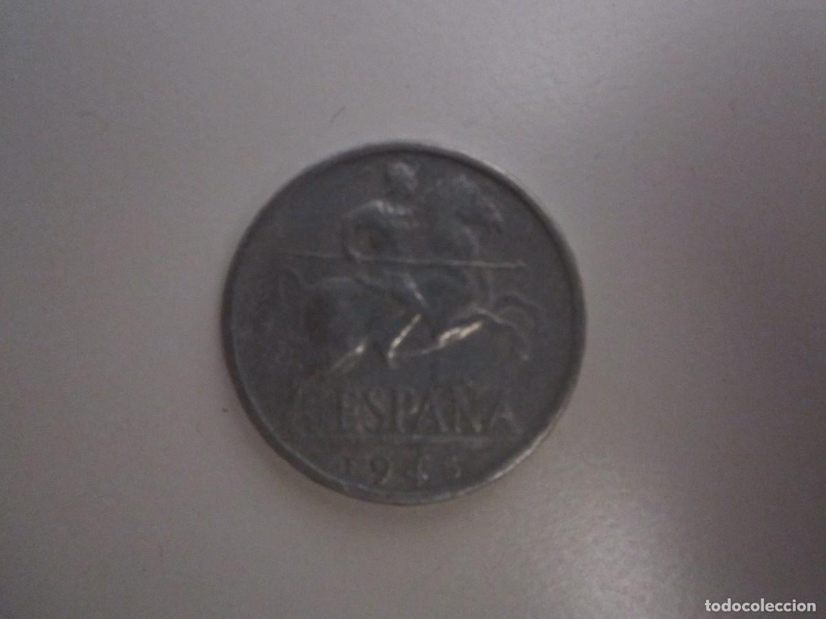 Monedas Juan Carlos I: MONEDA DE 10 CENTIMOS 1945 S/C- - Foto 2