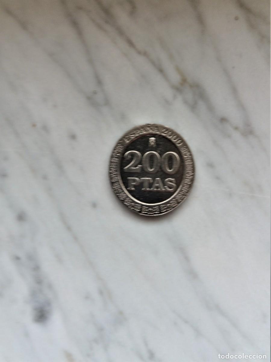 Monedas Juan Carlos I: 200 ptas 2.000,nueva.remarcada. - Foto 2