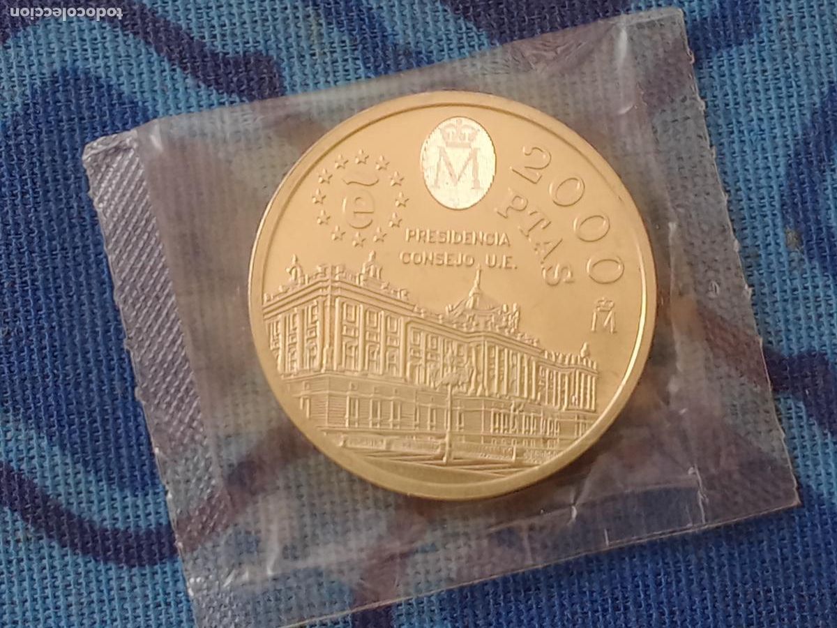 Monedas Juan Carlos I: 2000 pesetas de plata de 1995 precintada