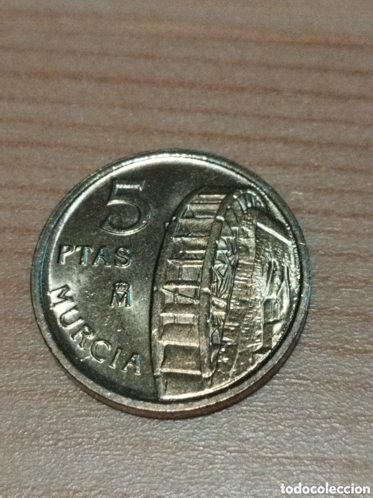 Monedas Juan Carlos I: Moneda de 5 pesetas de 1999 sin circular - Foto 2