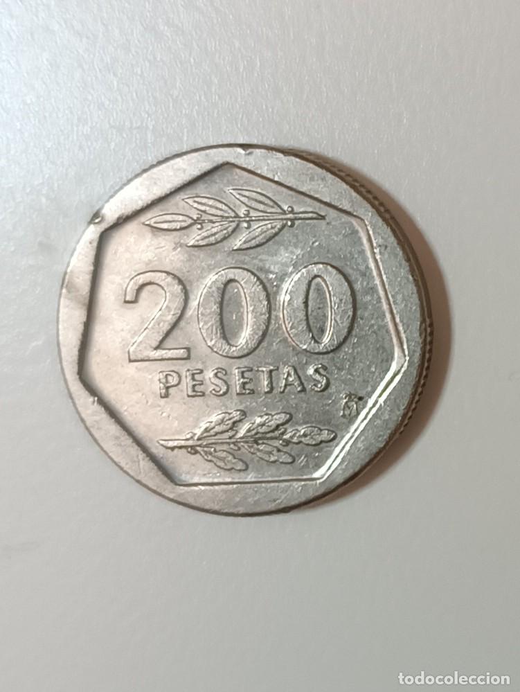 Monedas Juan Carlos I: Moneda de 200 pesetas (1987) - Foto 2