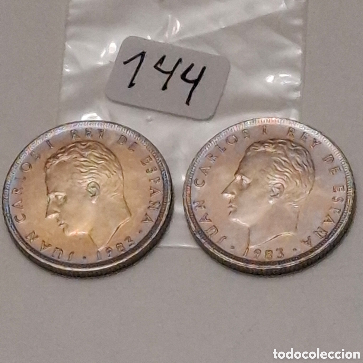 Monete Juan Carlos I: Dos Monedas De 25 Pesetas, Juan Carlos I Rey De Espa&ntilde;a 1983, Corona Real.