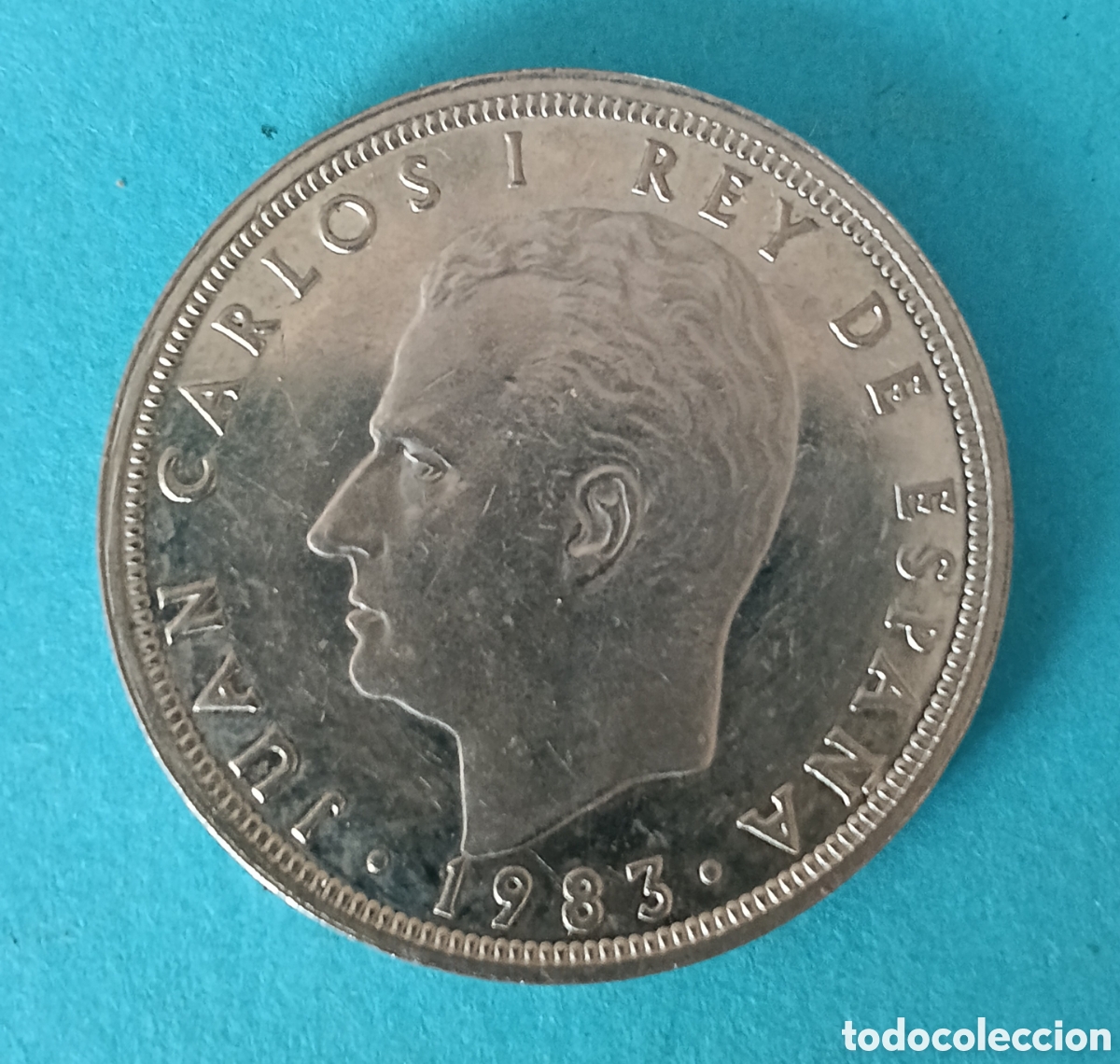 Monedas Juan Carlos I: 50 Pesetas Juan Carlos I 1983 S/C con error ( Desplazada y Acu&ntilde;aci&oacute;n D&eacute;bil ).