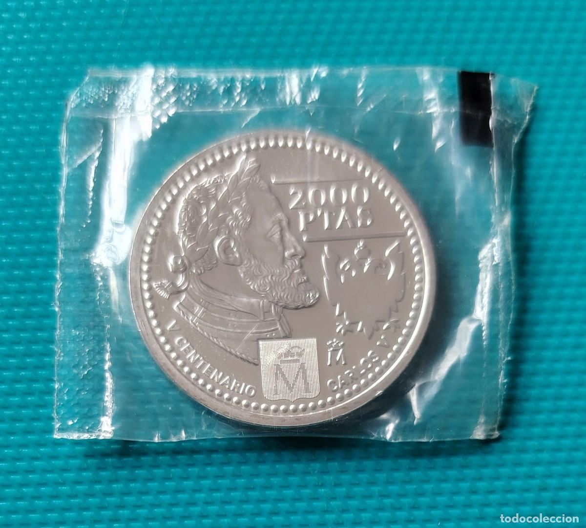 Monedas Juan Carlos I: MONEDA DE ESPA&Ntilde;A - 2000 PESETAS DE PLATA DEL A&Ntilde;O 2000 SC - EN SU BLISTER - 3005TFZ
