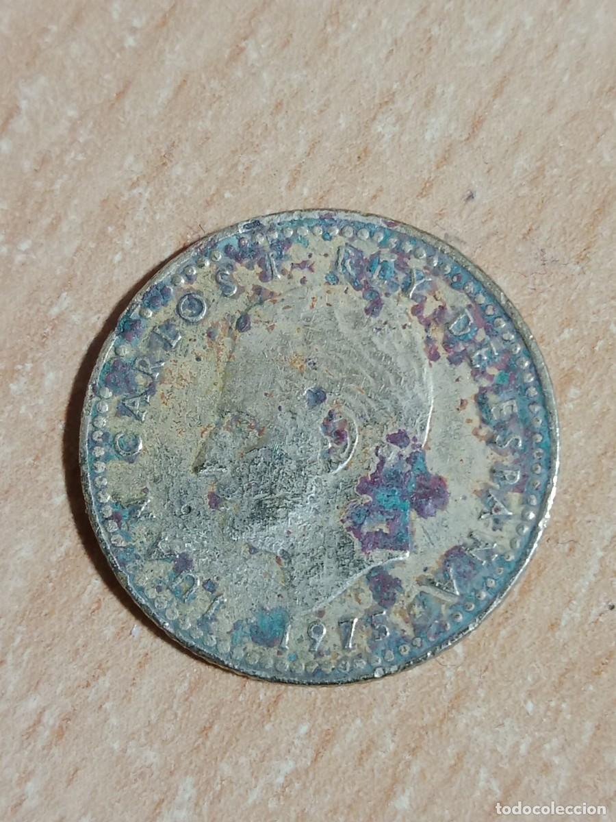 Monedas Juan Carlos I: MONEDA 1 PESETA JUAN CARLOS I - ESPA&Ntilde;A - A&Ntilde;O 1975 ESTRELLA ????. CON OXIDACI&Oacute;N.