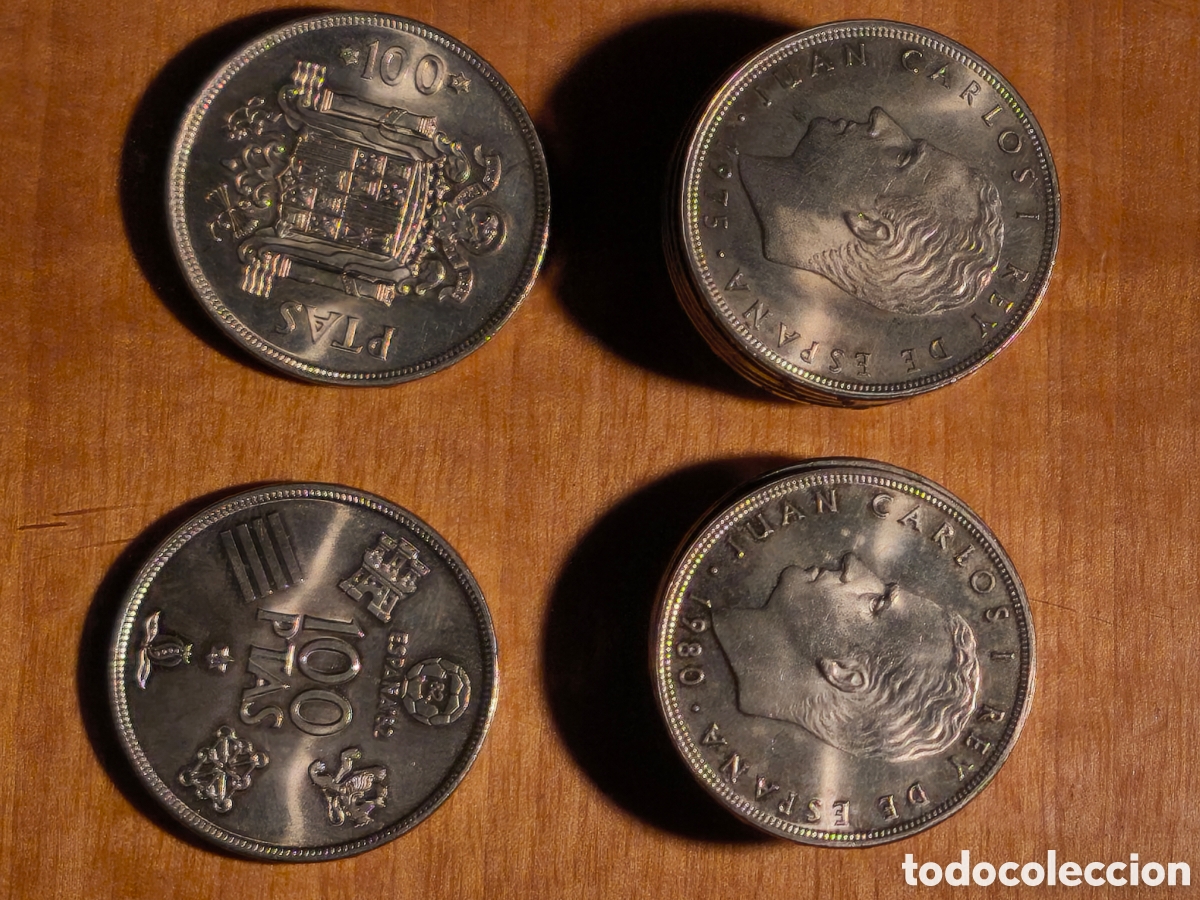 Monedas Juan Carlos I: Lote de 16 monedas de 100 pesetas. 9 de 1975 y 7 de 1980