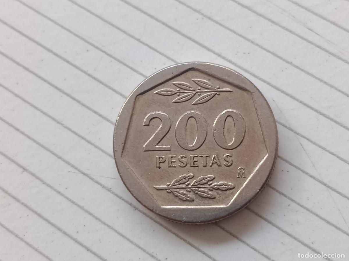 Monedas Juan Carlos I: 200 pesetas de 1988 nueva