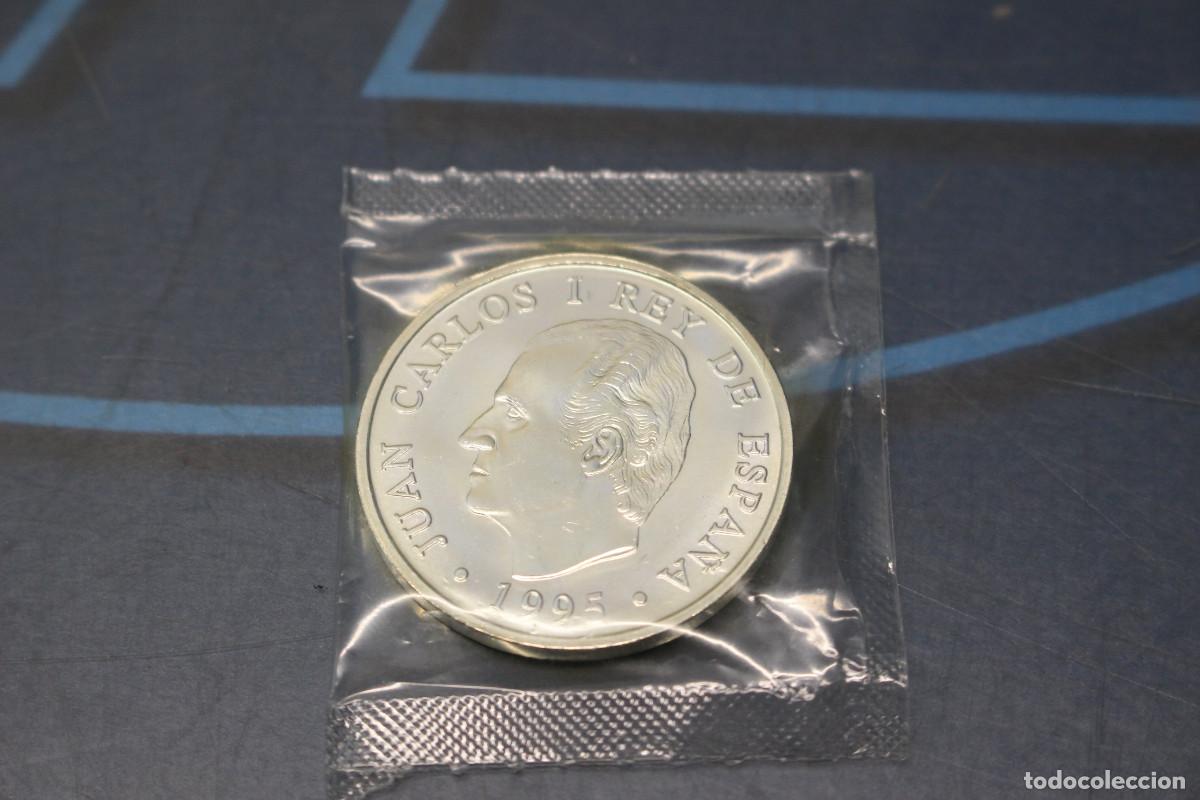 Monedas Juan Carlos I: Moneda conmemorativa 2000 pesetas. Plata. 1995. FDC.