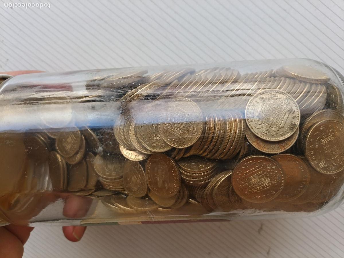 Monedas Juan Carlos I: Bote lleno de monedas de peseta rubia de Juan Carlos I 1975 estrella 77