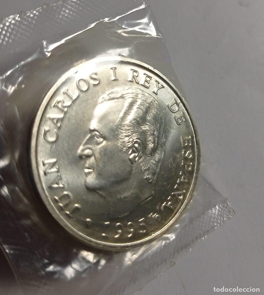 Monedas Juan Carlos I: JUAN CARLOS I 2000 PESETAS PLATA 1995 SC. BOLSA ORIGINAL