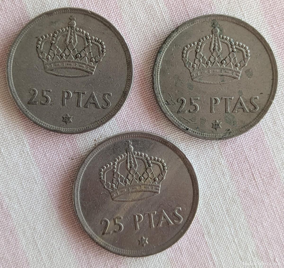 Monedas Juan Carlos I: Lote de 3 monedas de 25 pesetas de 1975 Estrella 79 de Juan Carlos I
