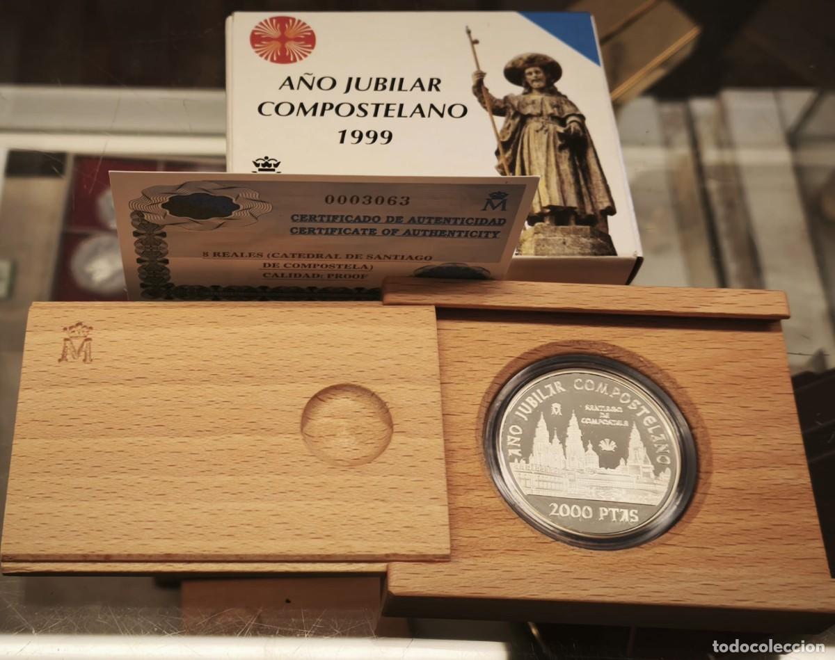 Monedas Juan Carlos I: Espa&ntilde;a estuche 2000 Pesetas Santiago de Compostela 1999 Plata Proof