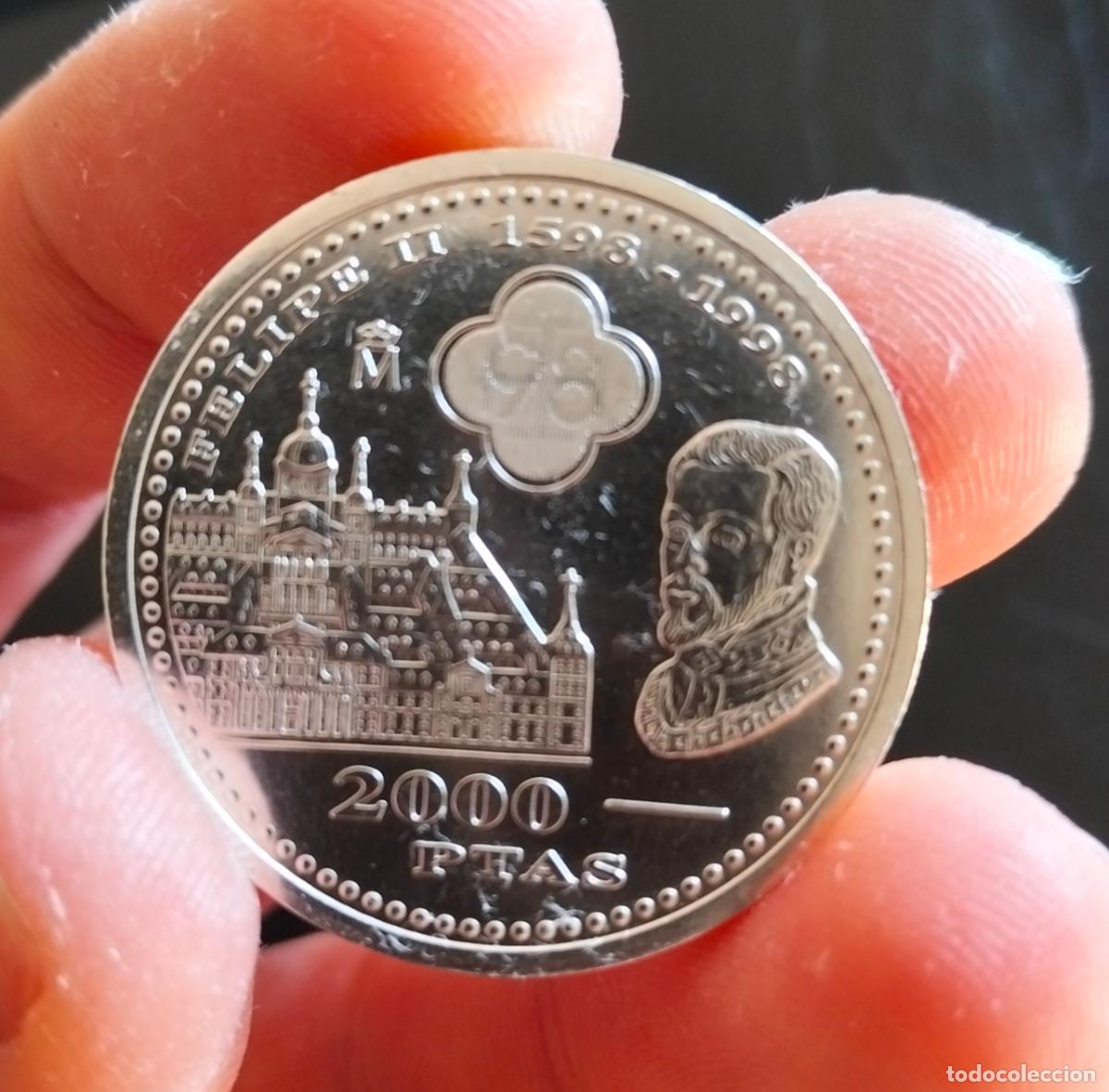 Monedas Juan Carlos I: PLATA 2000 PTA. CENTENARIO FELIPE II, EXCELENTE ESTADO. MEJOR PRECIO. TENGO.