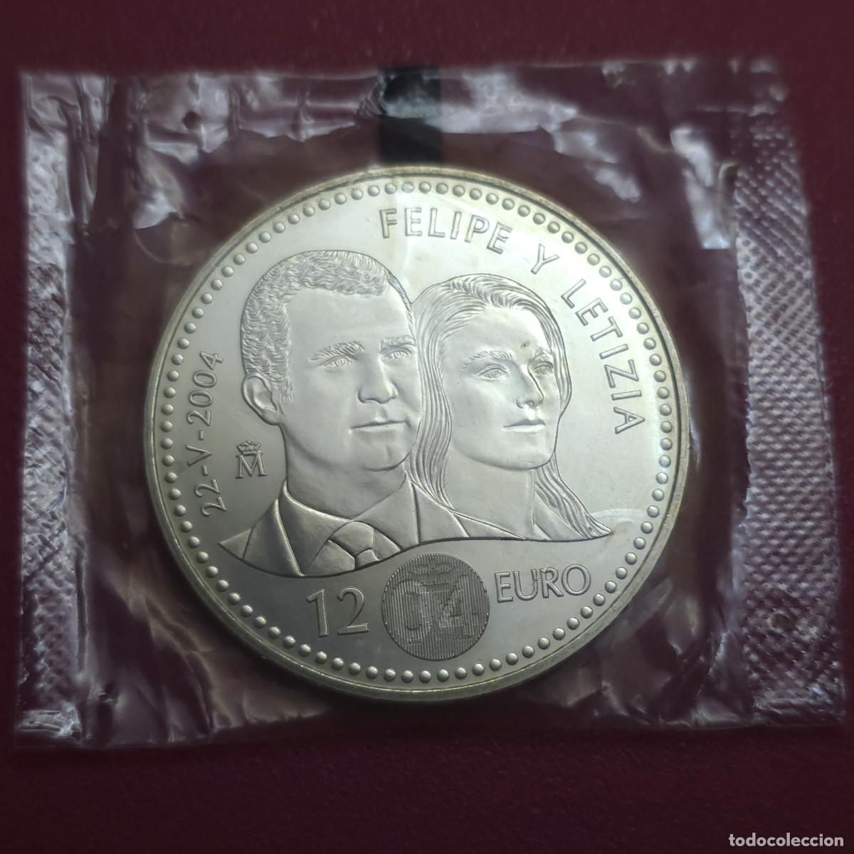 Monedas Juan Carlos I: MONEDA DE PLATA ESPA&Ntilde;A 12 EUROS 2004 FELIPE Y LETICIA (JUAN CARLOS Y SOFIA) SC