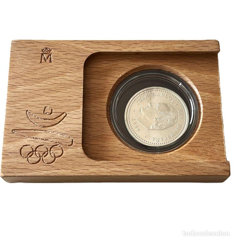 Monedas Juan Carlos I: MONEDA DE PLATA DE 2000 PESETAS. XACOBEO 1999 - JUAN CARLOS I REY DE ESPA&Ntilde;A (AG 10)
