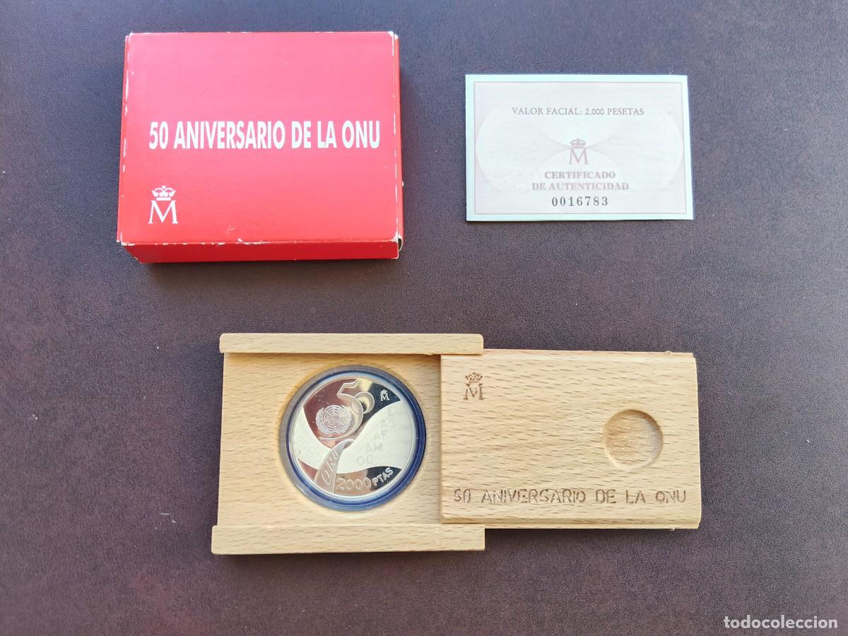 Monedas Juan Carlos I: MONEDA DE 2000 PESETAS DEL A&Ntilde;O 1995.50 ANIVERSARIO ONU (DE PLATA) CON CAJA Y CERTIFICADO.