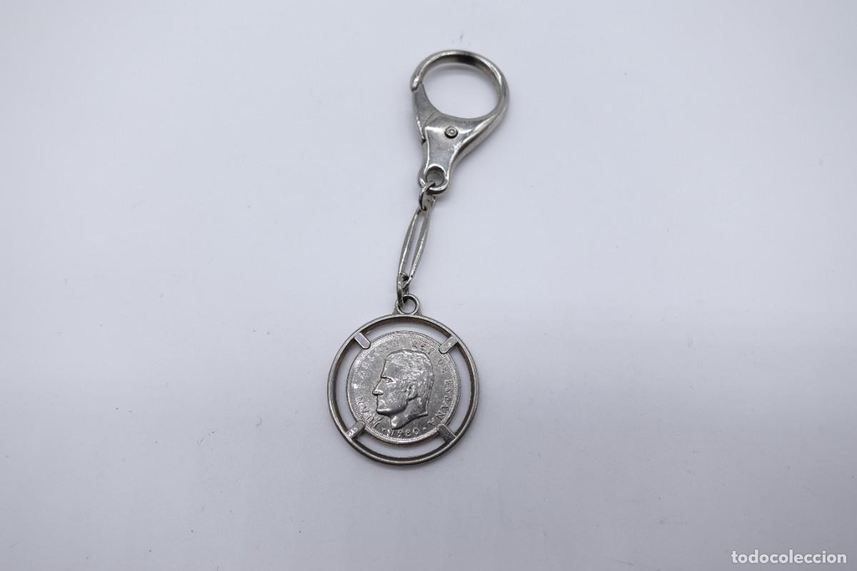 Monedas Juan Carlos I: LLAVERO ANTIGUO CON MONEDA DE 25 PESETAS DE 1980 REY JUAN CARLOS I