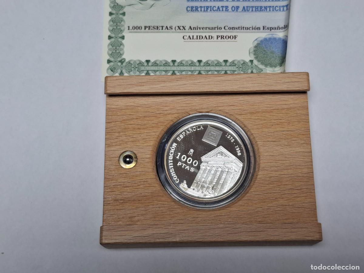 Monedas Juan Carlos I: Moneda en estuche de madera de 1000 PESETAS de PLATA de 1998 CONSTITUCION BANCO DE ESPA&Ntilde;A