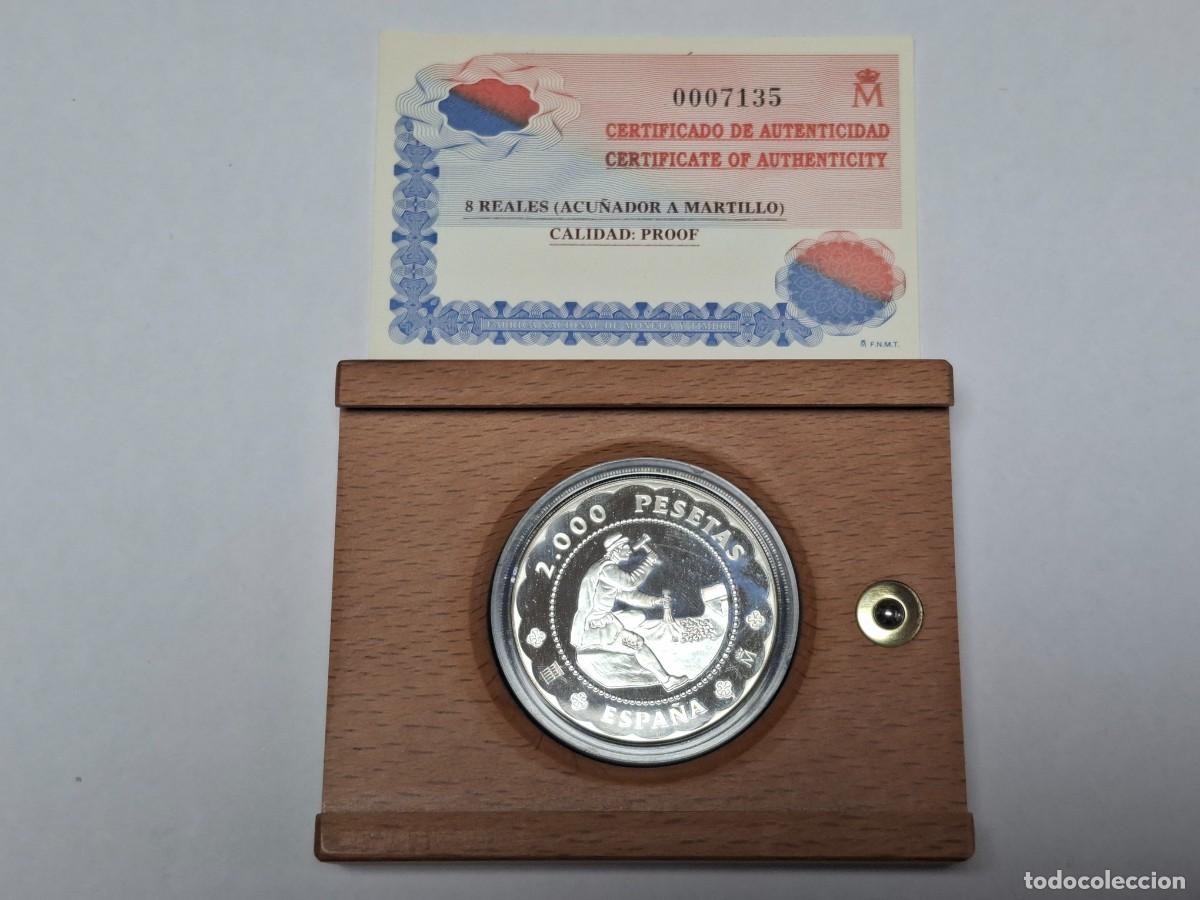 Monedas Juan Carlos I: Moneda en estuche de madera de 2000 PESETAS de PLATA de 2001 SEGOVIA BANCO DE ESPA&Ntilde;A