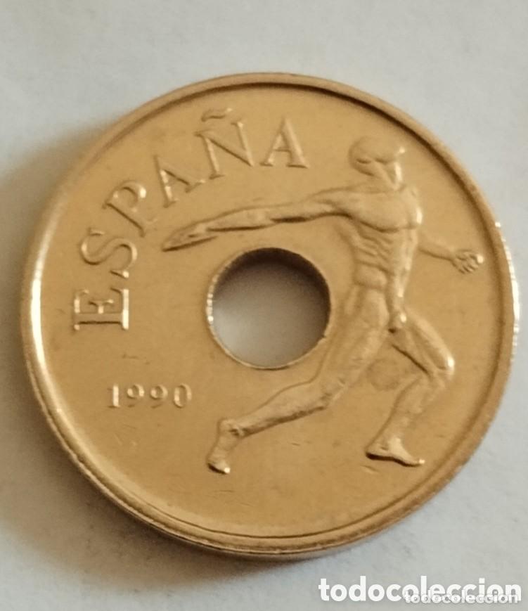 Moedas Juan Carlos I: MONEDA DE 25 PESETAS JUAN CARLOS I 1990 &rdquo; LANZADOR DE DISCO&rdquo; MUY BUEN ESTADO