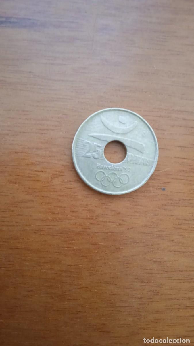 Monedas Juan Carlos I: Moneda de 25 pesetas. A&ntilde;o 1990. Barcelona &acute;92.