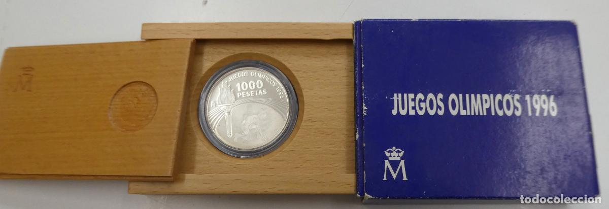 Monedas Juan Carlos I: Estuche de madera con moneda de 1000 PESETAS de PLATA de 1996, Juegos Ol&iacute;mpicos