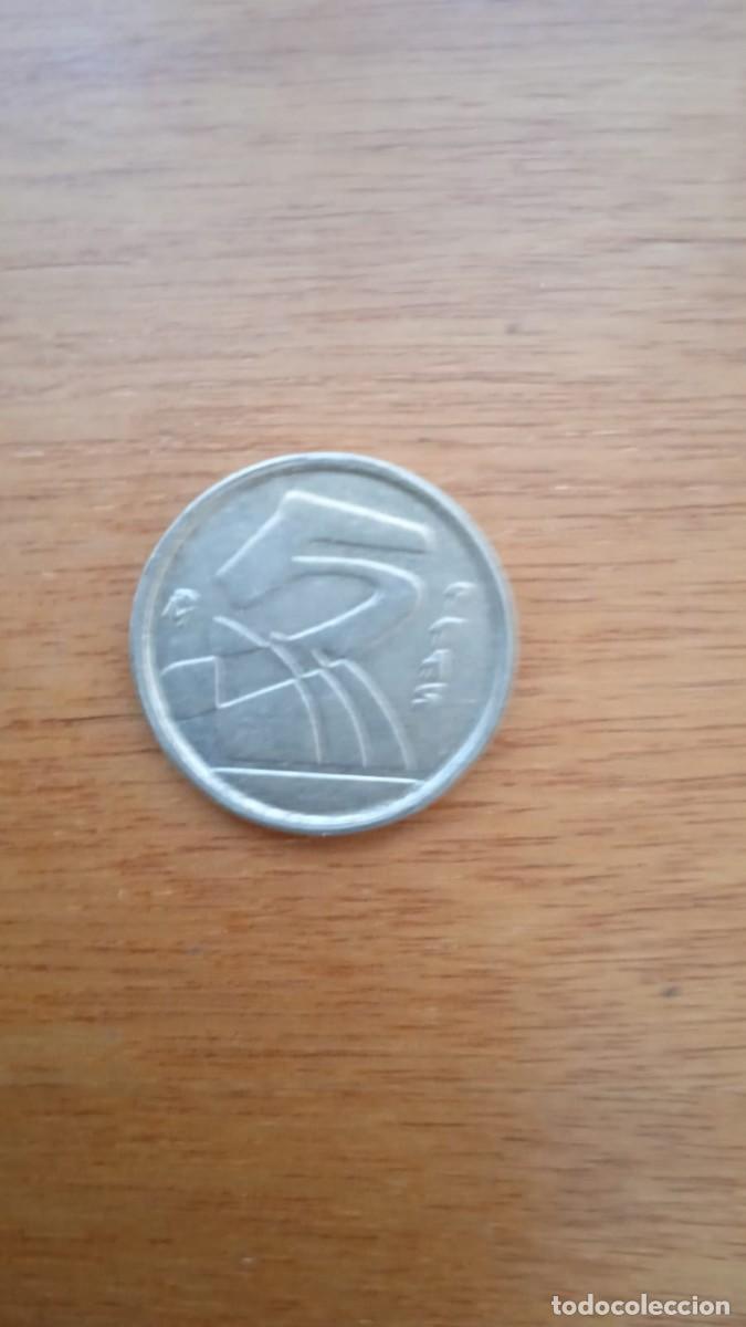 Monedas Juan Carlos I: Moneda de 5 pesetas. Espa&ntilde;a 1992.