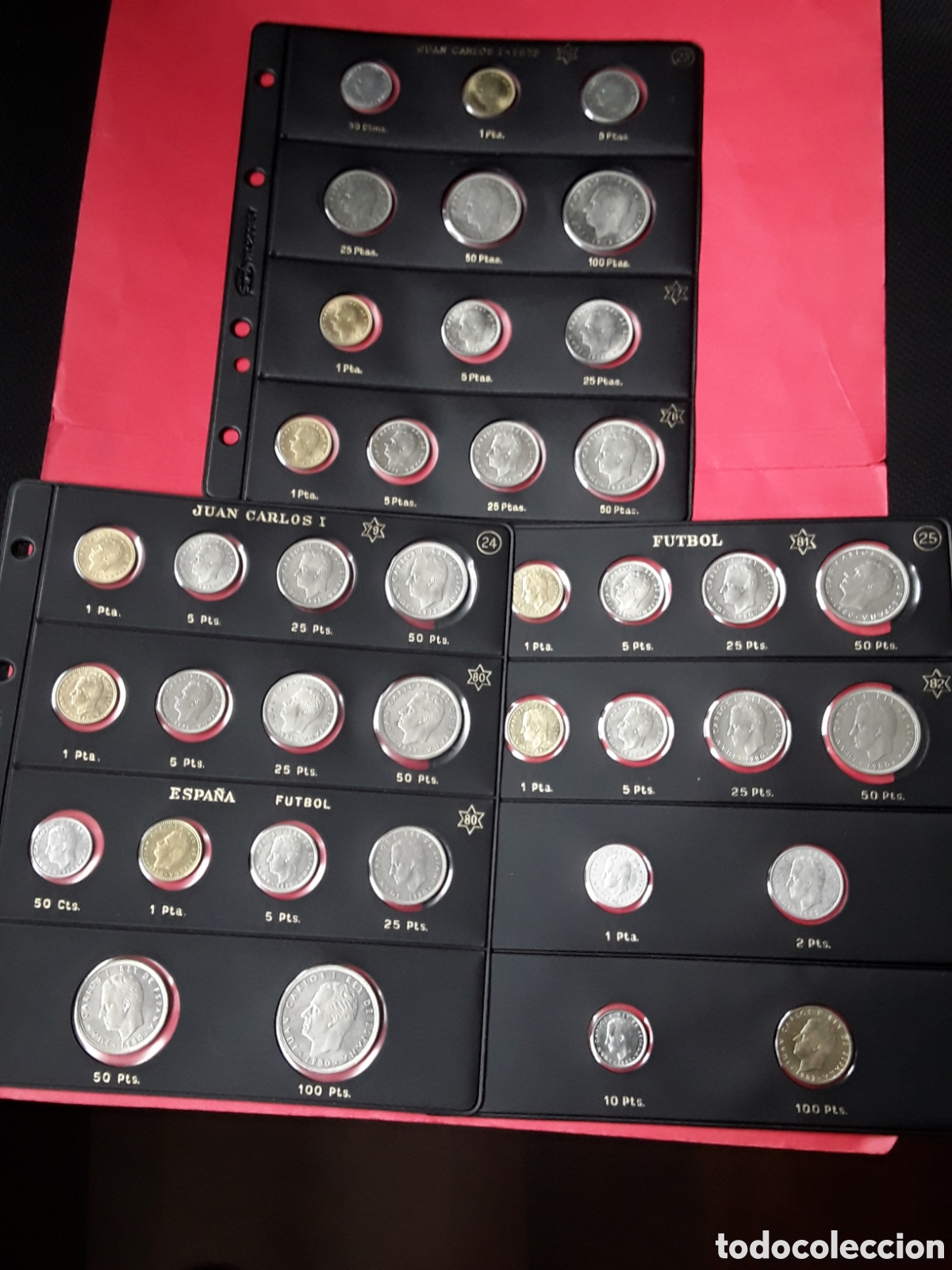 Monedas Juan Carlos I: PESETAS 1982 Y 1983. A&Ntilde;OS COMPLETOS SIN CIRCULAR. MONTADO EN PARDO