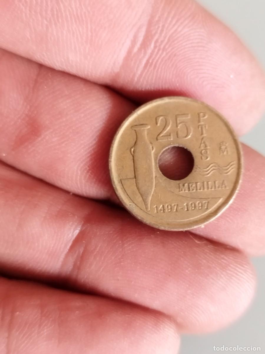 Monedas Juan Carlos I: Moneda espa&ntilde;ola conmemorativa de 25 pesetas de 1997 dedicada a Melilla.
