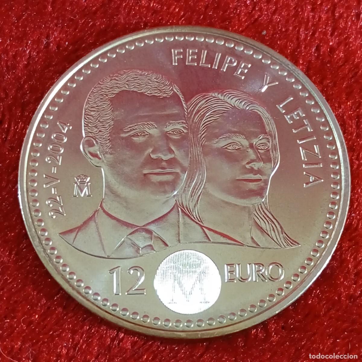 Monedas Juan Carlos I: MONEDA PLATA - FELIPE Y LETIZIA - 22-V-2004 - JUAN CARLOS I Y SOFIA - 2004 - 12 &euro; SIN CIRCULAR / 12