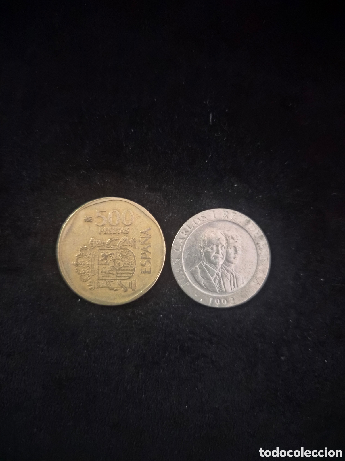 Monedas Juan Carlos I: Lote 2 monedas Juan Carlos I &ndash; 500 y 200 pesetas