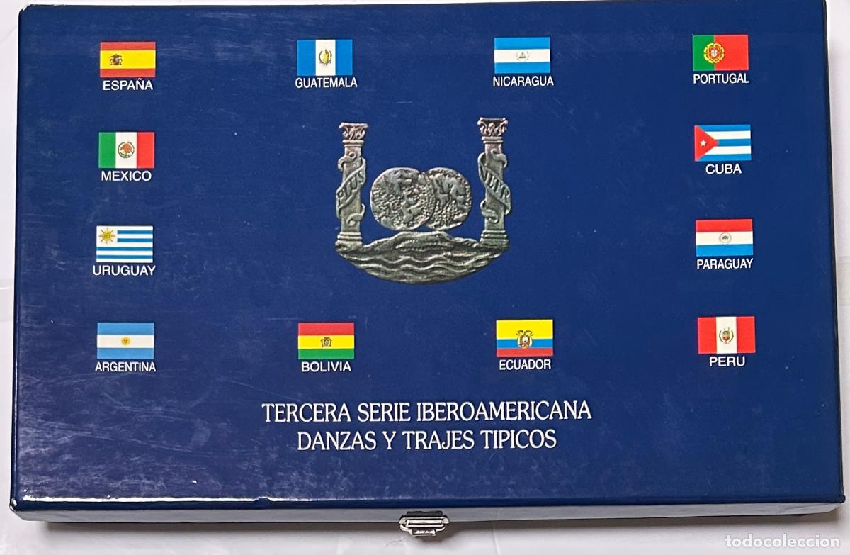 Monedas Juan Carlos I: CREXP747 ESTUCHE 13 MONEDAS FNMT 3&ordf; SERIE IBEROAMERICANA DANZAS Y TRAJES TIPICOS INCLUYE CERTIFICADO
