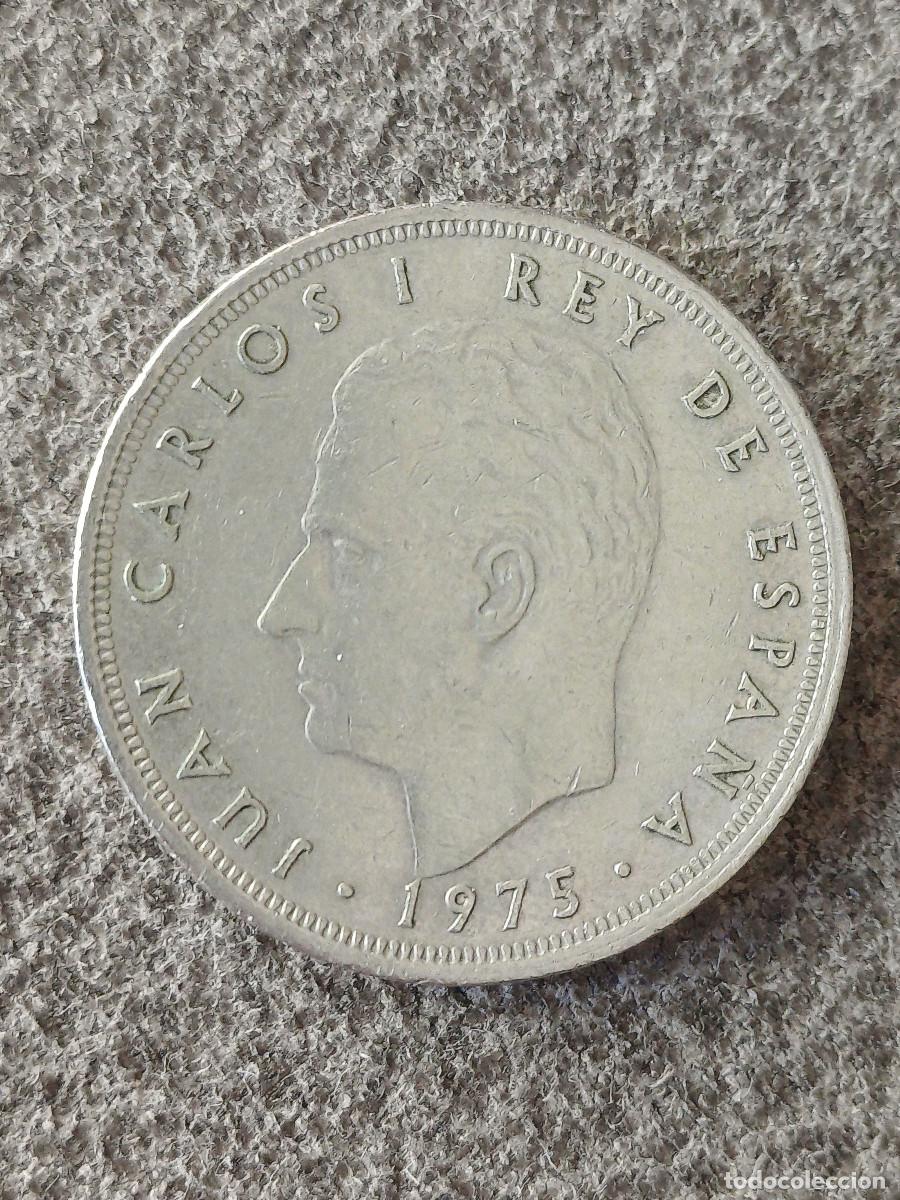 Monedas Juan Carlos I: 5 pesetas de Juan Carlos I del a&ntilde;o 1975 estrella 78. En muy buen estado.