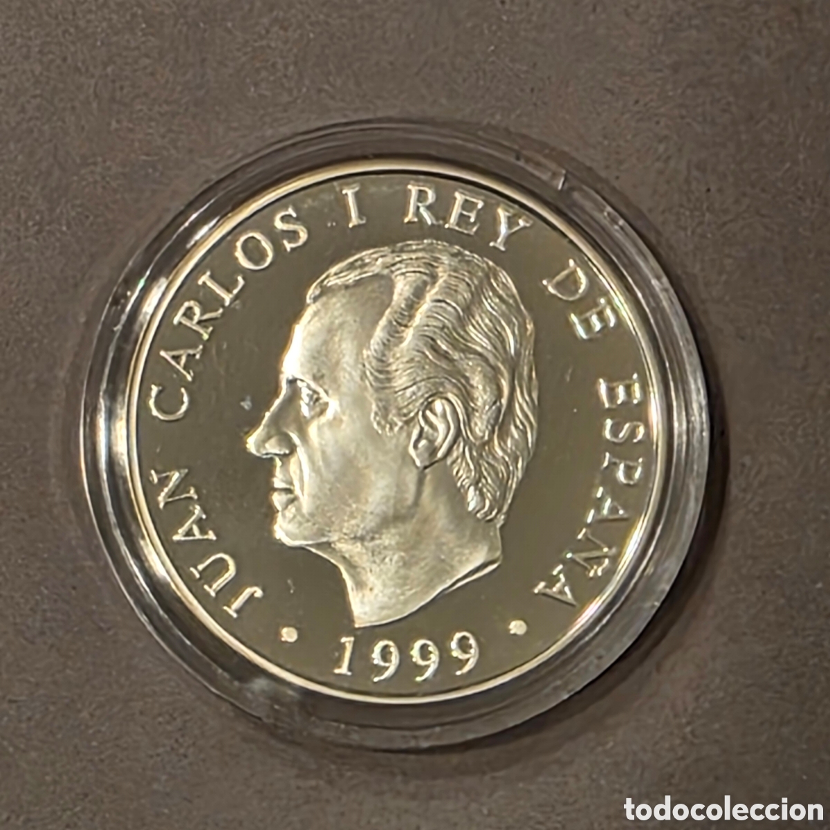 Coins Juan Carlos I: Moneda Plata 2.000 Pesetas 1999 - 750 Anys Govern Municipal Barcelona - FNMT Proof Estuche Madera