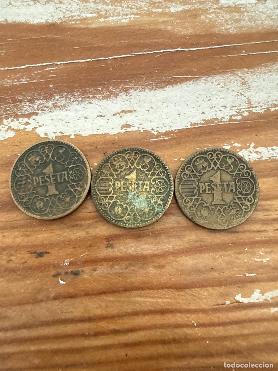 Monedas Juan Carlos I: 3 monedas de pesetas de 1944