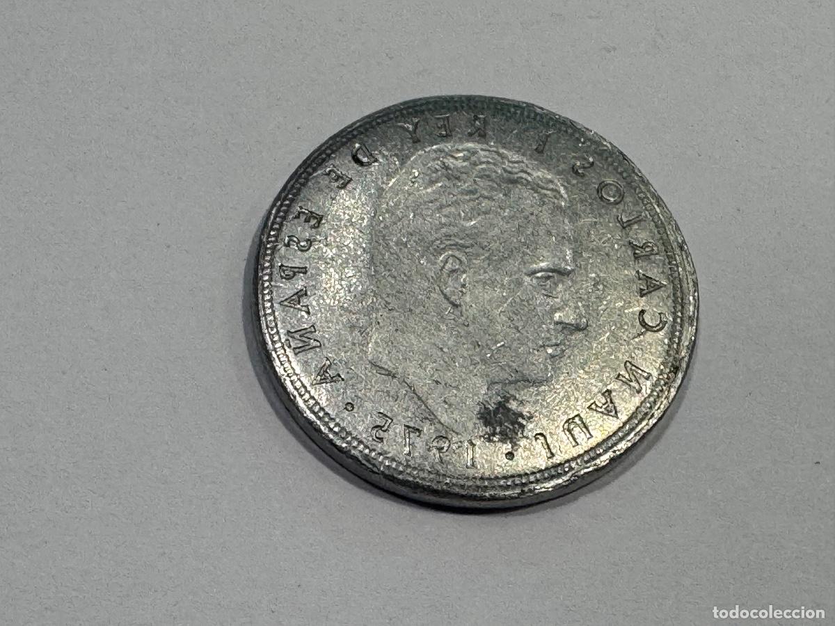 Monedas Juan Carlos I: MONEDA CON DEFECTO 5 PESETAS JUAN CARLOS I 1975 CON POSIBLE ERROR ACU&Ntilde;ACI&Oacute;N (G)