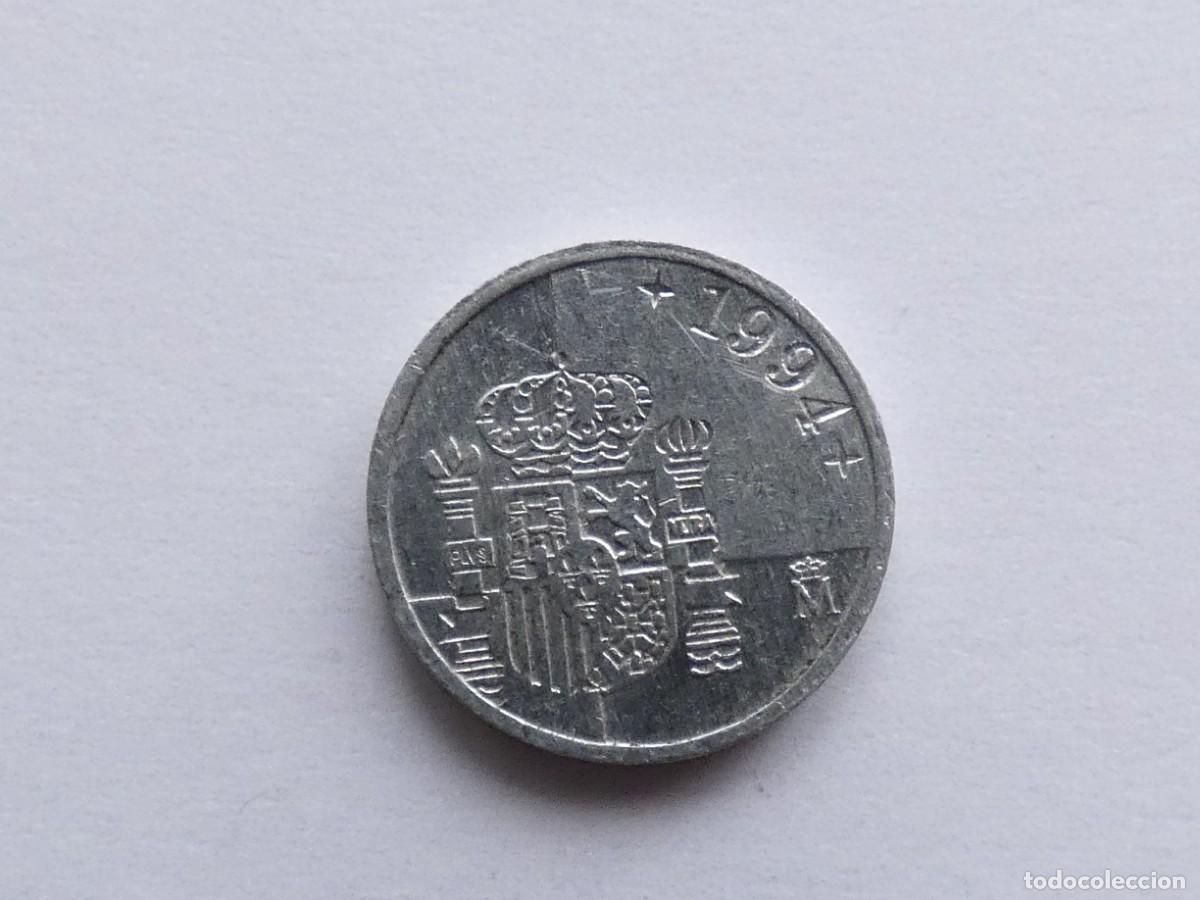 Monedas Juan Carlos I: lote compuesto por 2 monedas de peseta. Espa&ntilde;a. 1994