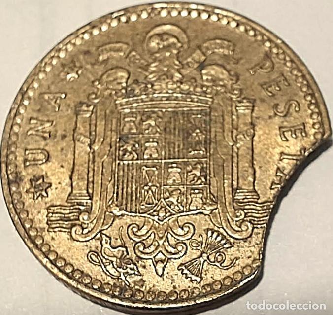 Monedas Juan Carlos I: Espa&ntilde;a, ERROR: 1 peseta 1975 *19-77 Segmentada curva, &rdquo;Juan Carlos I&rdquo;./ La de la foto.