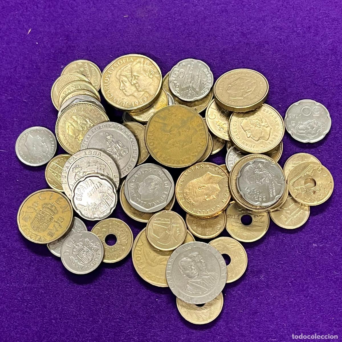 Monedas Juan Carlos I: ESPA&Ntilde;A. 56 MONEDAS DIFERENTES. DE 5 A 500 PTS. MUCHAS SIN CIRCULAR. MAS DE 4200 PTS. MUY BONITO LOTE