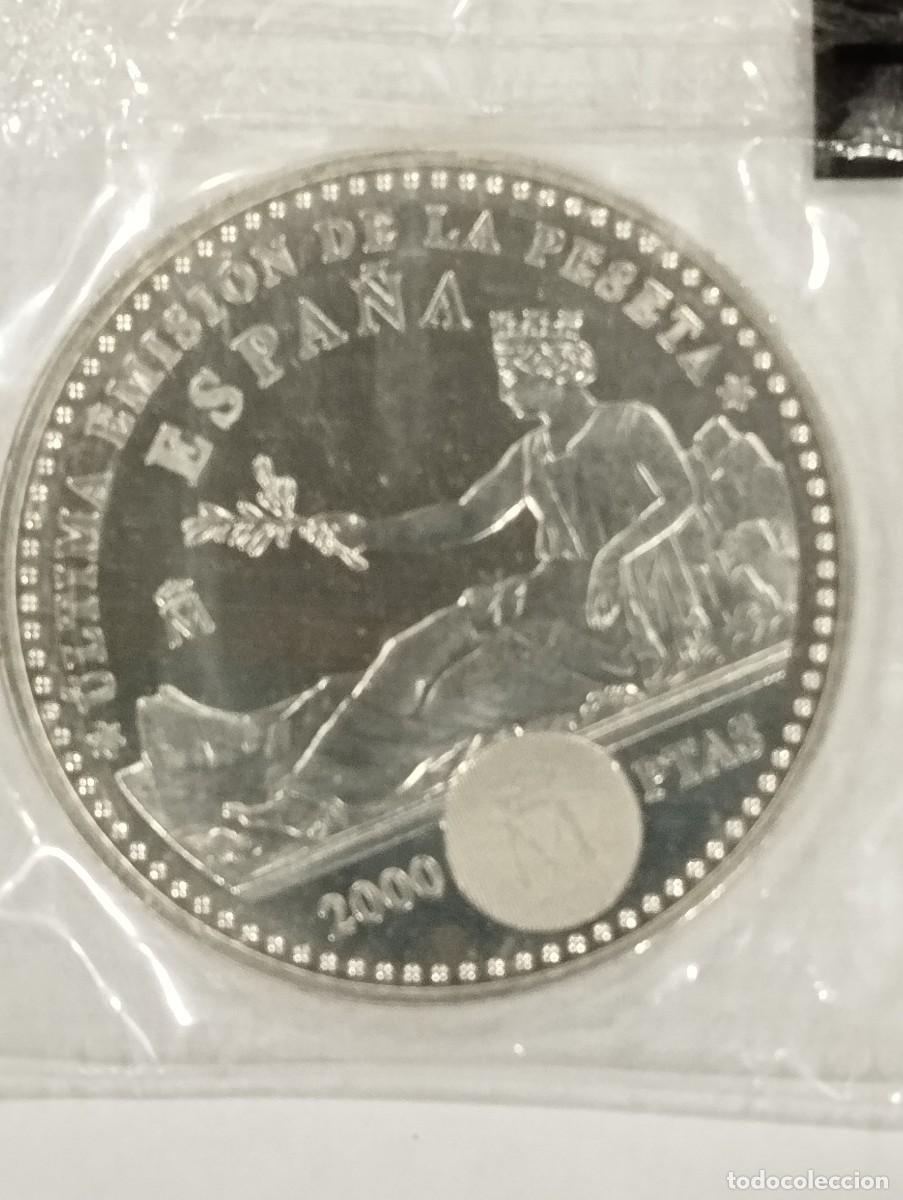 Monedas Juan Carlos I: MONEDA 2000 DOS MIL PESETAS 2001. PLATA. EN FUNDA FNMT.